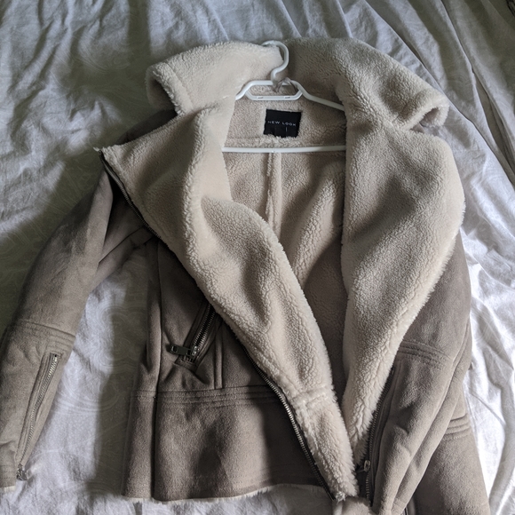 Next Jacket - Picture 4 of 5